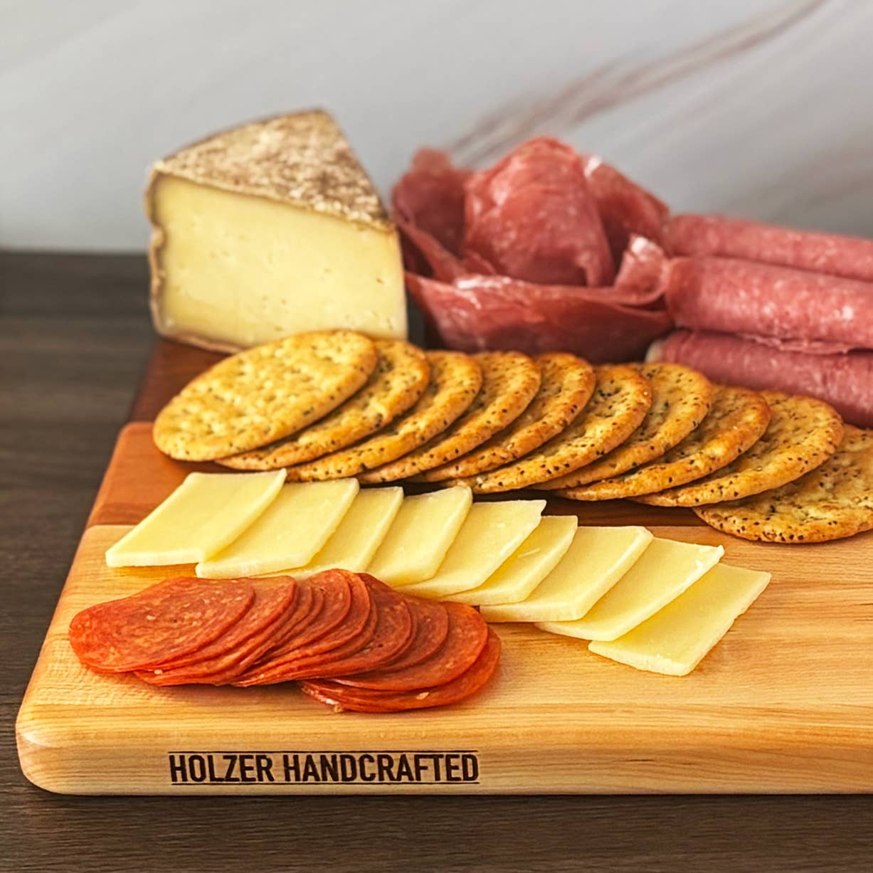 Holzer Handcrafted ® - Wholesale Cutting Board - Handcrafted Cutting Board 18"x12"x.8" Gradient Hardwood4