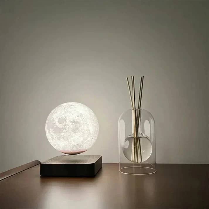 Kiyo Home - Wholesale Accent/Desk Lamp - Levitating Moon Lamp | Floating Moon Lamp | 3-Step LED1