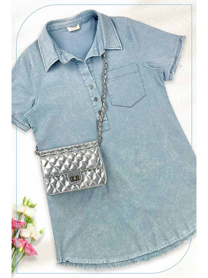 Cielo MCD9319-Abito a tunica in denim chiaro con bordo grezzo lavato minerale in vendita all'ingrosso su Faire14