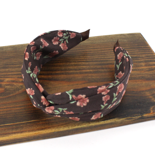 Pretty Persuasions – wholesale Fashion headband – women's – HR25030 Handmade Floral Pattern Twisted Headband2