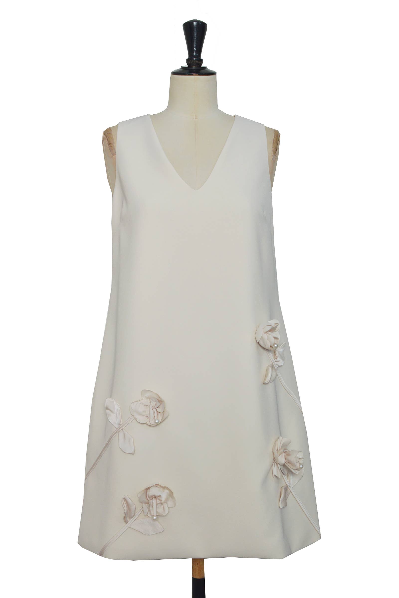 ELLI WHITE - Wholesale Dress - Women's - A-line dress with embossed flowers2