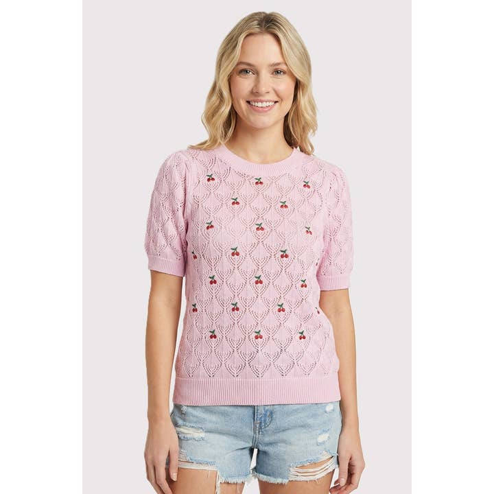 PULL BRODÉ CERISE pour la vente par STACCATO