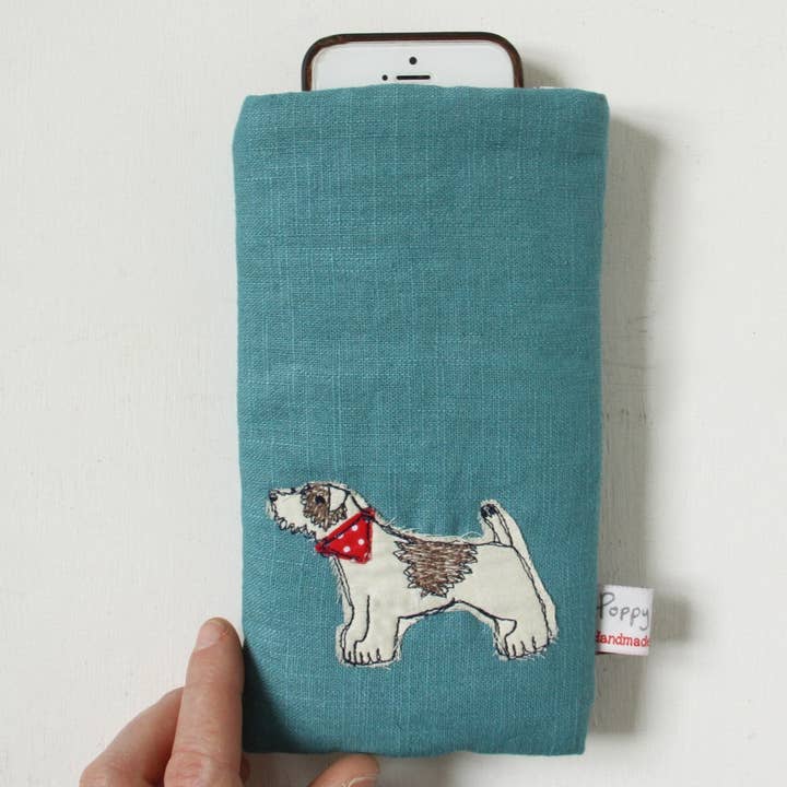 little dog - phone case for wholesale by Poppy Treffry
