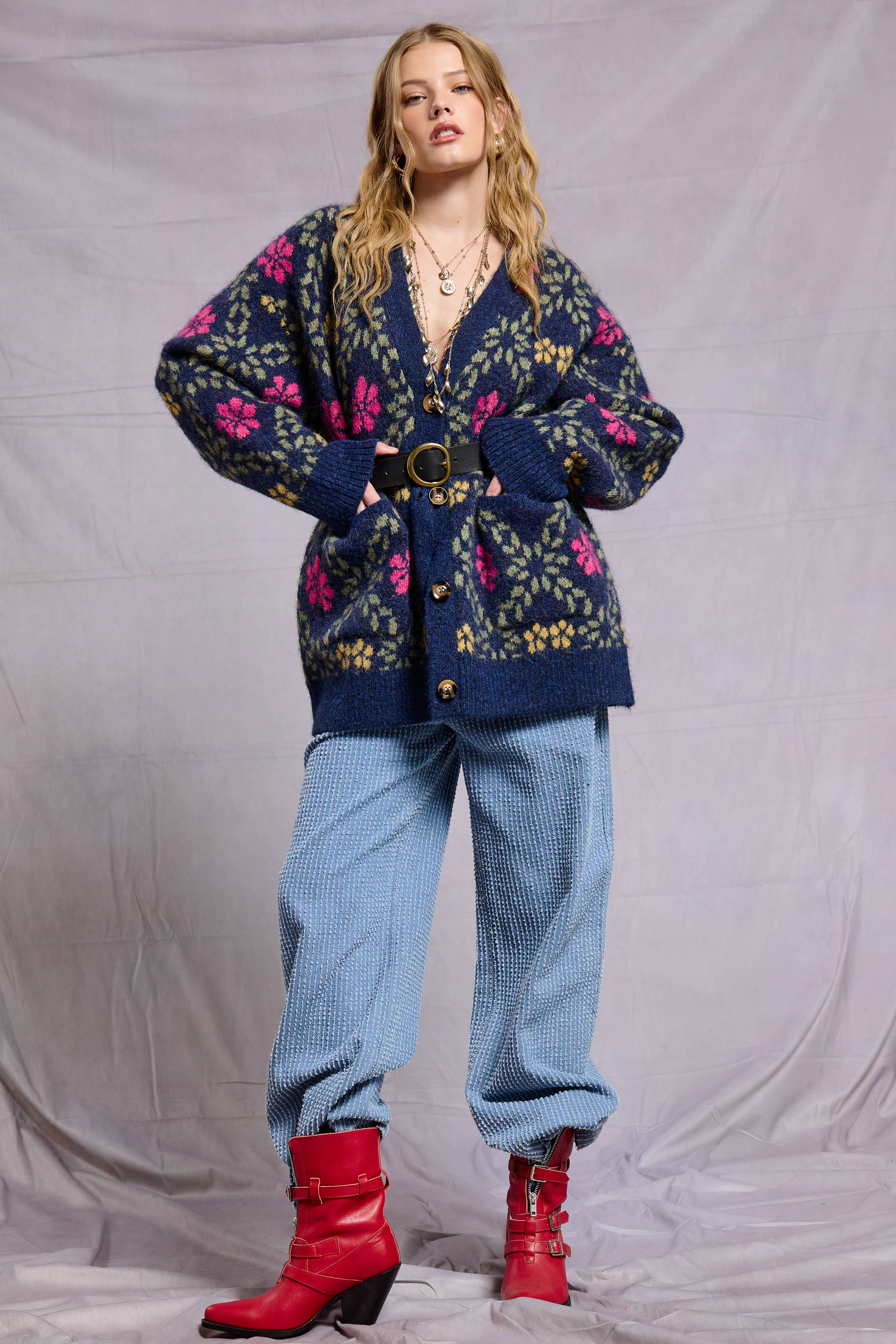 Mimosa - Wholesale Cardigan - Women's - Retro Floral Print Fuzzy Knit Cardigan3