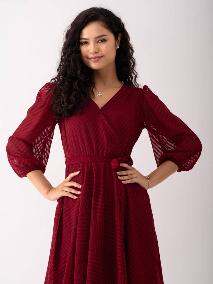 STYLE INSTANT - Wholesale Dress - Women's - Maroon Oak Chiffon Brasso Swiss Dot V-Neck Dress