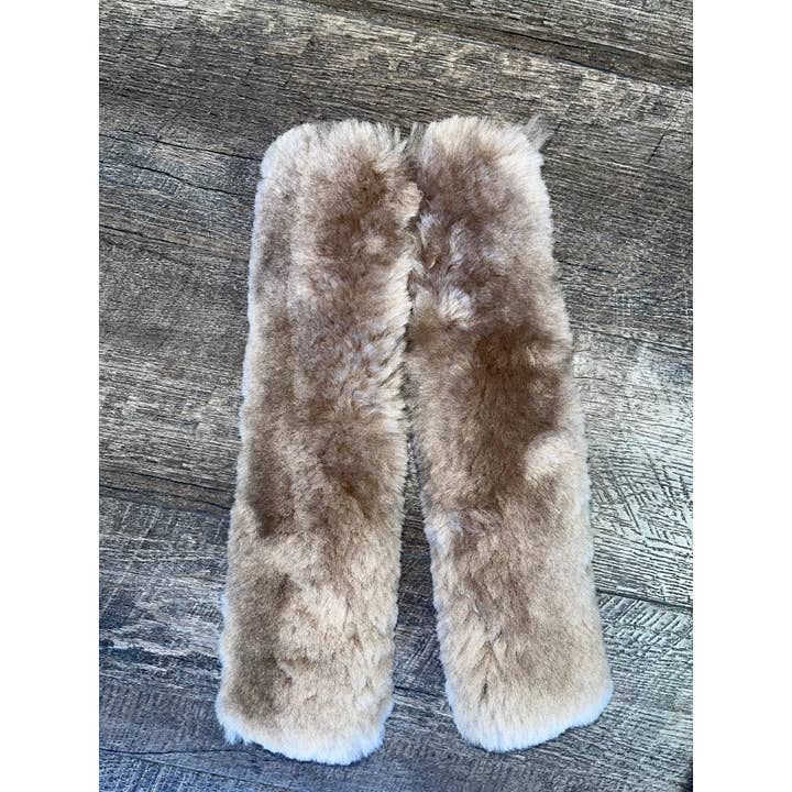 SuperLamb Footwear - Wholesale Car Decorative Charm - Women’s - Sheepskin Seat Belt Covers17