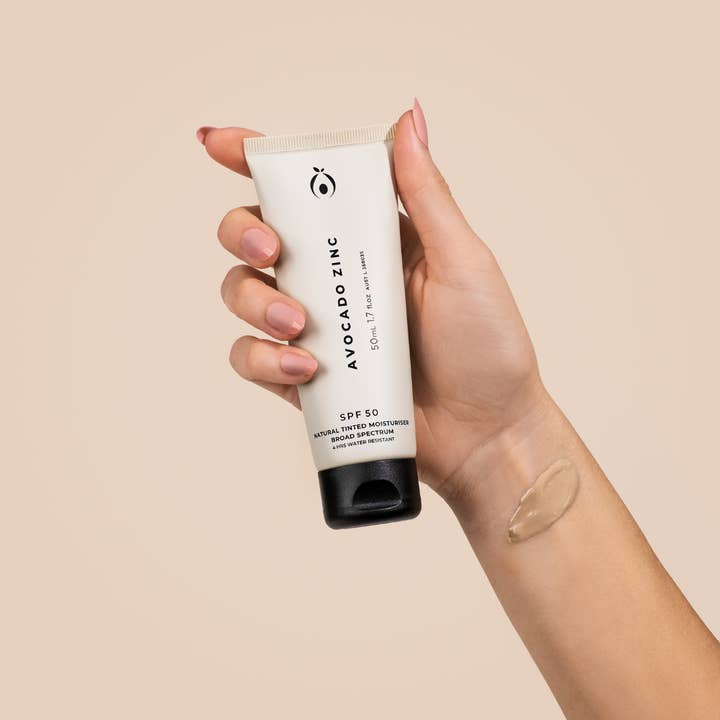 Avocado Zinc - Wholesale Tinted Moisturizer - SPF 50 Natural Tinted Moisturiser - Light