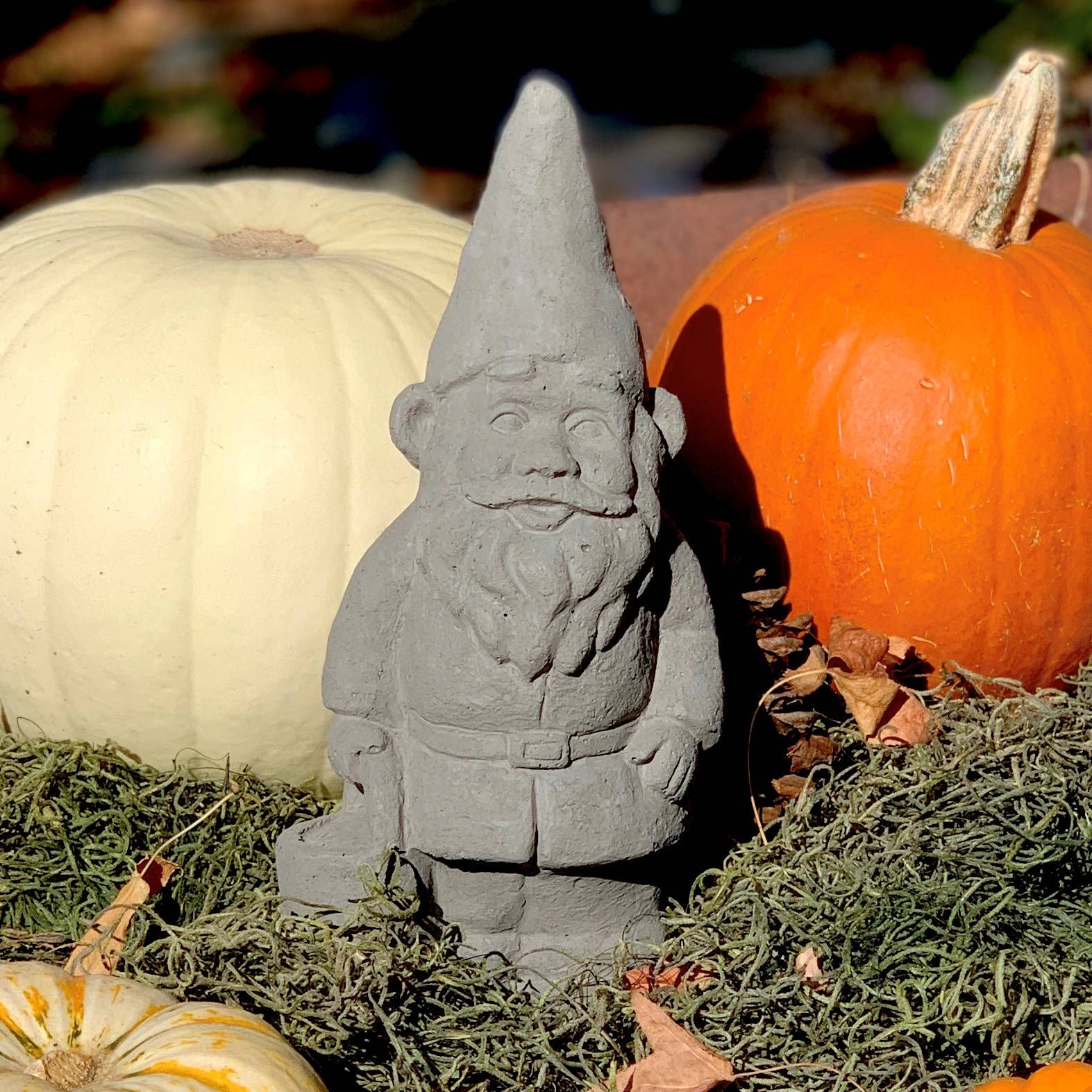 Designer Stone Inc - Wholesale Garden Gnome - Vintage Garden Gnomes Set of 1012