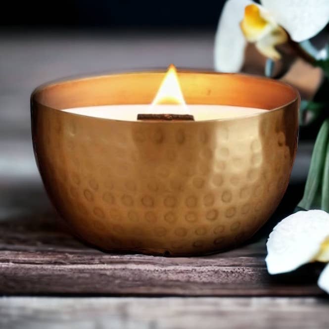 Woodsy Homelife – Vela em jarro/copo por atacado – Vela de Soja Pura de Baunilha e Orquídea Selvagem - Latão Sólido 14oz0