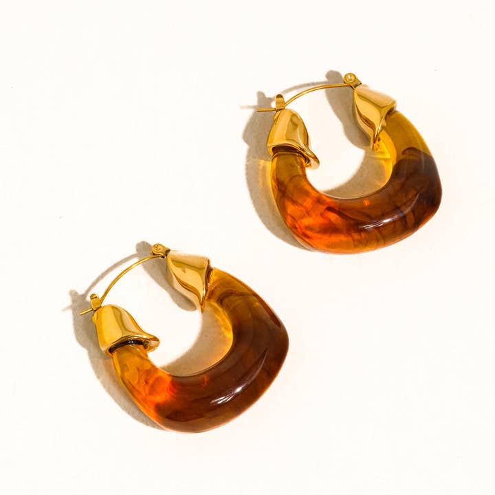 Flânerie by MAIQ - Wholesale Hoop Earrings - Arlowe 18K Gold Non-Tarnish Resin Hoop Earrings