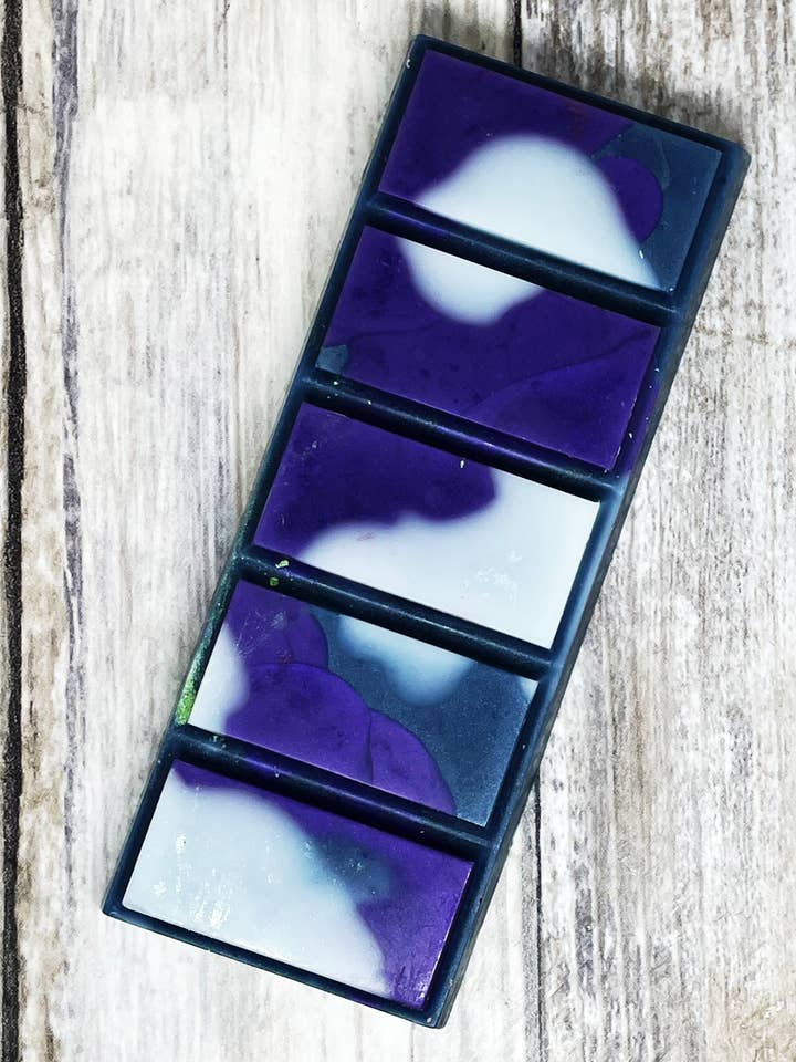 The black fairy fairytale inspired snap bar for wholesale by Aromelle