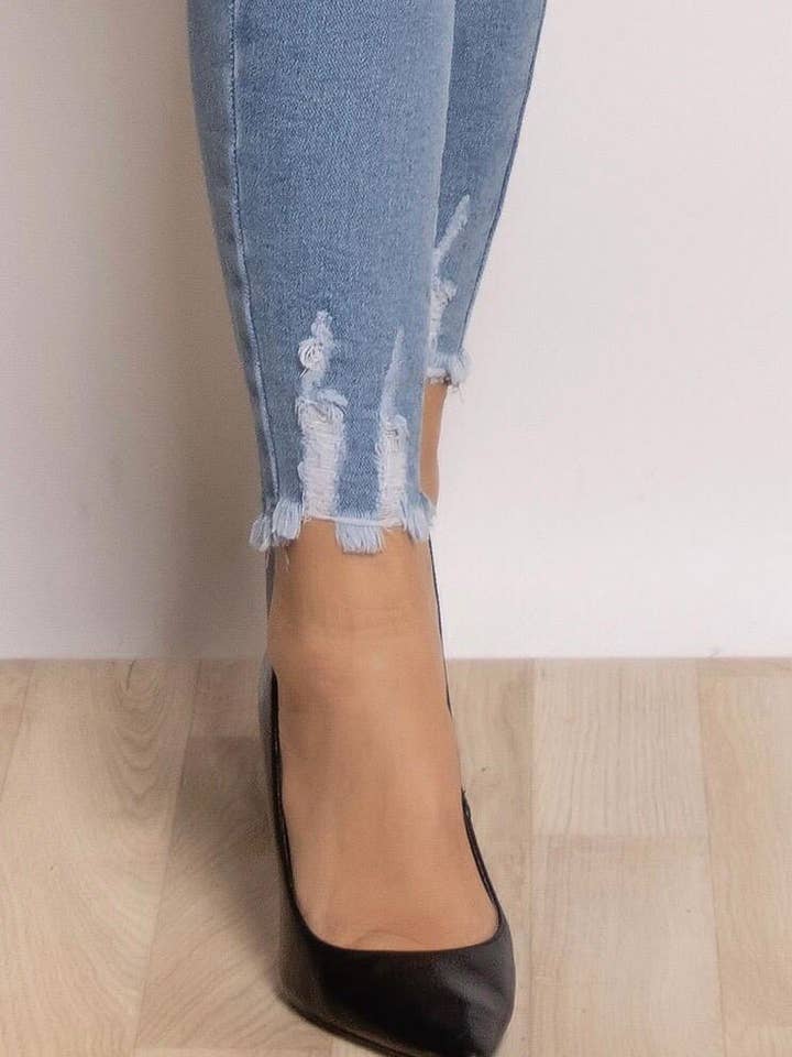 DenimVista - Wholesale Jeans – Women’s - G Smack Frayed Hem Mega Stretch Washed Light Blue Jeans2