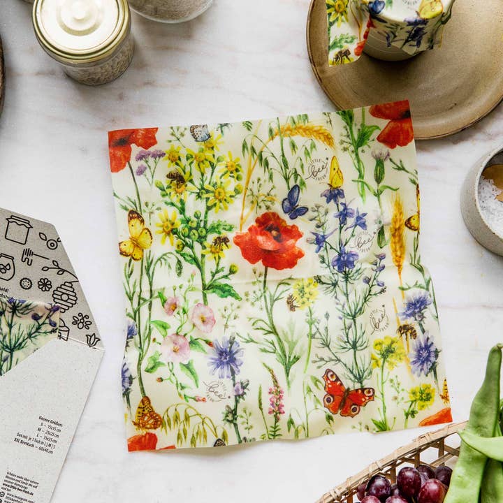 little bee fresh - Wholesale Food Storage Wrap/Bag - Organic Beeswax Cloth - Bee Dream “M” - 25 x 25 cm1