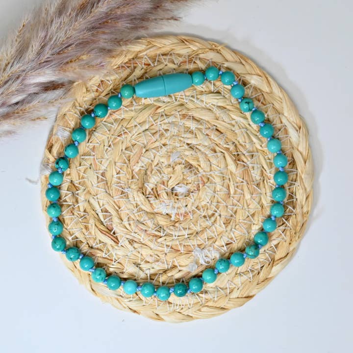 COLLIER BÉBÉ PIERRE NATURELLE : Howlite teintée *DESTOCK* for wholesale by Irréversible