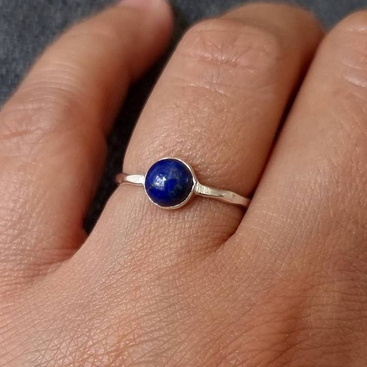 Unisex 6mm Round Lapis Lazuli Ring | Hammered 925 Silver for wholesale by Mistry Gems