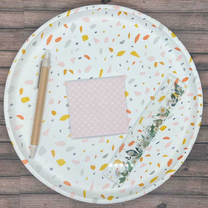 Pink Checkered Sticky for wholesale by Oasis Nova LLC