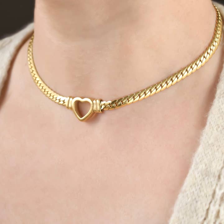 Chunky Heart Choker - Waterproof 18k Gold Heart Necklace for wholesale by Blueyejewelry
