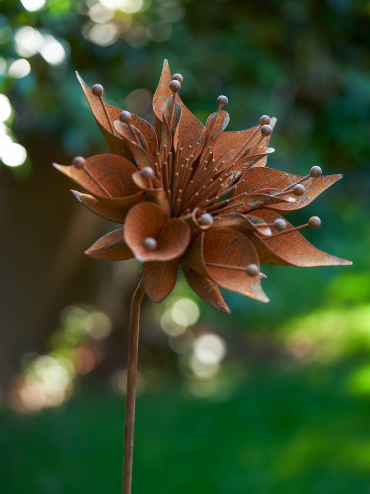 Ragna Flower Stake for wholesale by Elegant Garden Design