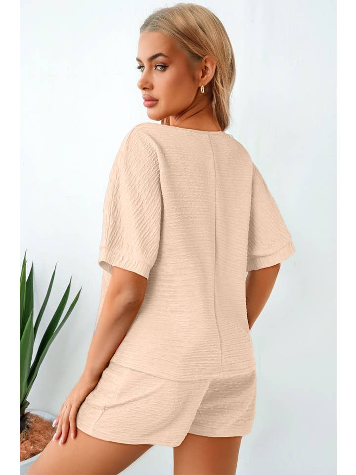 LA Society - Vente Ensemble de vêtements d'intérieur – femme - Ensemble de détente avec t-shirt texturé à col en V et short taille haute3