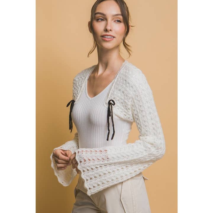 Paperdoll – Großhandel Strickoberteil – Damen – Gehäkelter Schultergurt mit Bolero-Details1