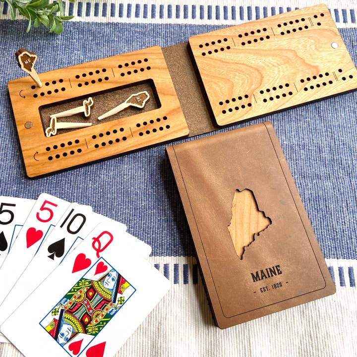 Cast & Carve - Wholesale Board Game - US State Cribbage Pegs