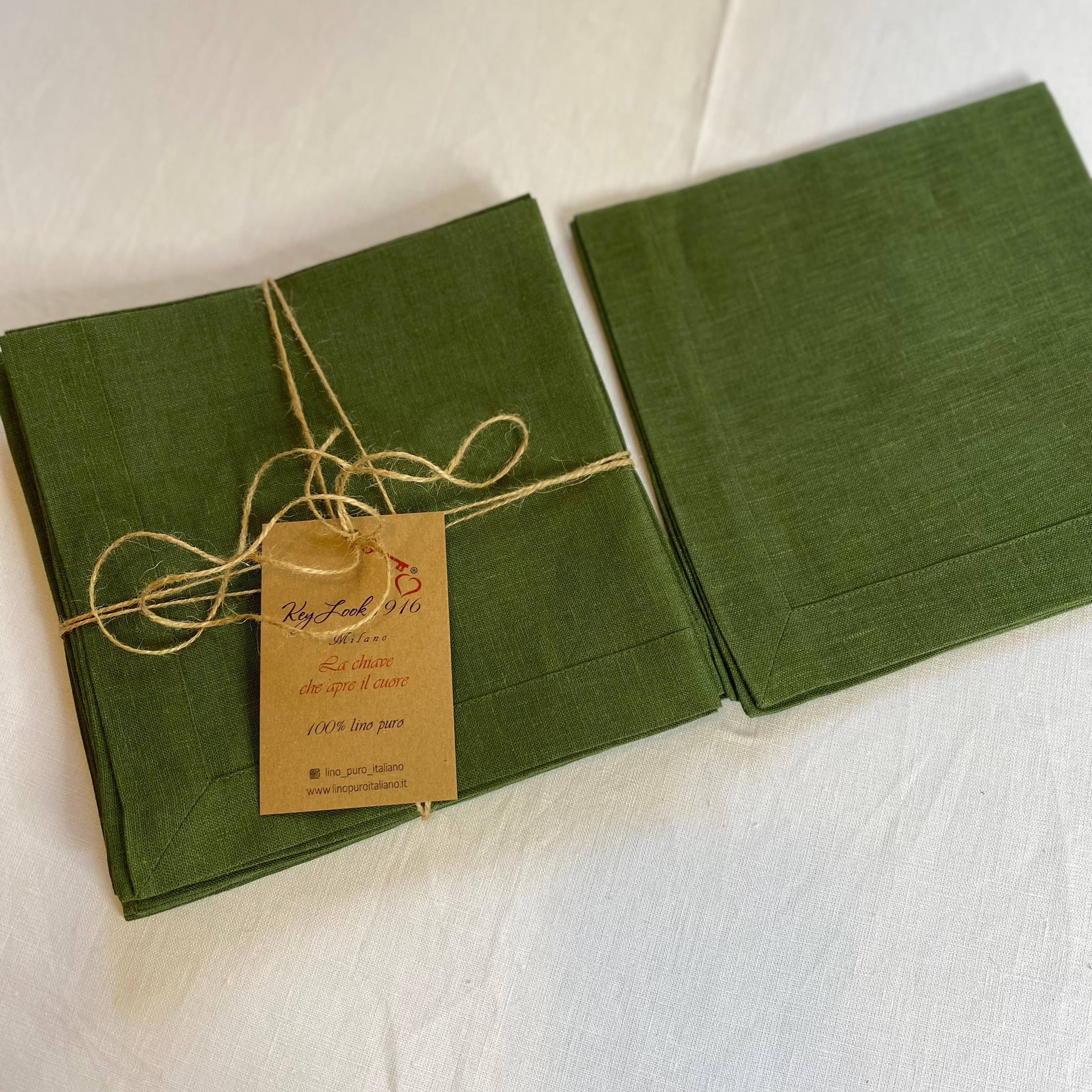 KEY LOOK1916 MILANO - Wholesale Dinerservet - Linnen servetten met bies8