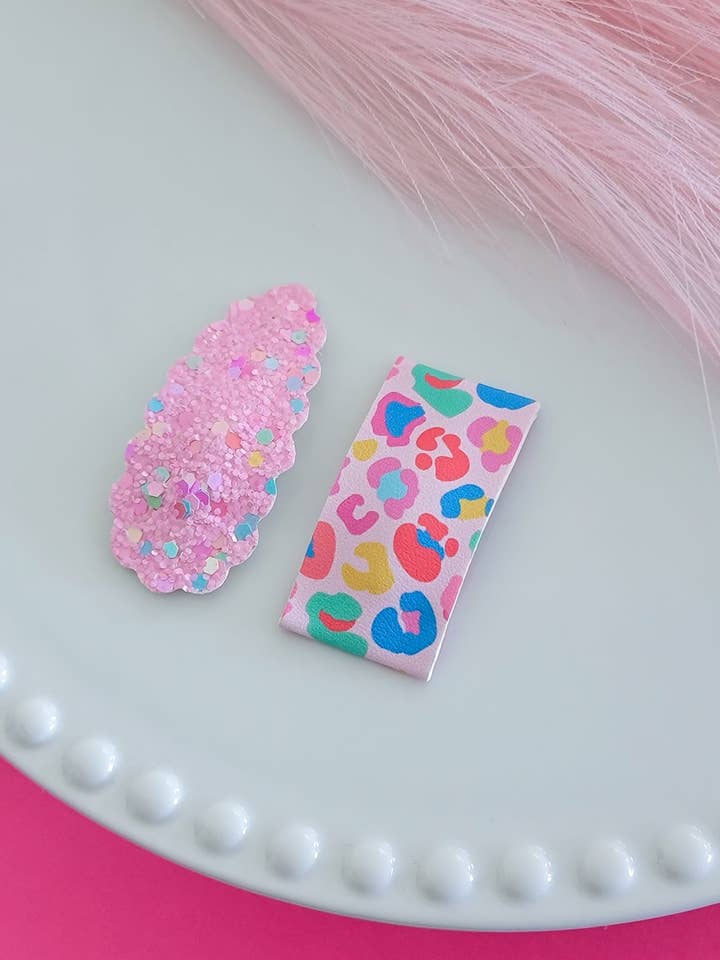 Snap Clip Mix Set-Pink Rainbow Cheetah for wholesale by Dainty Delights Creations