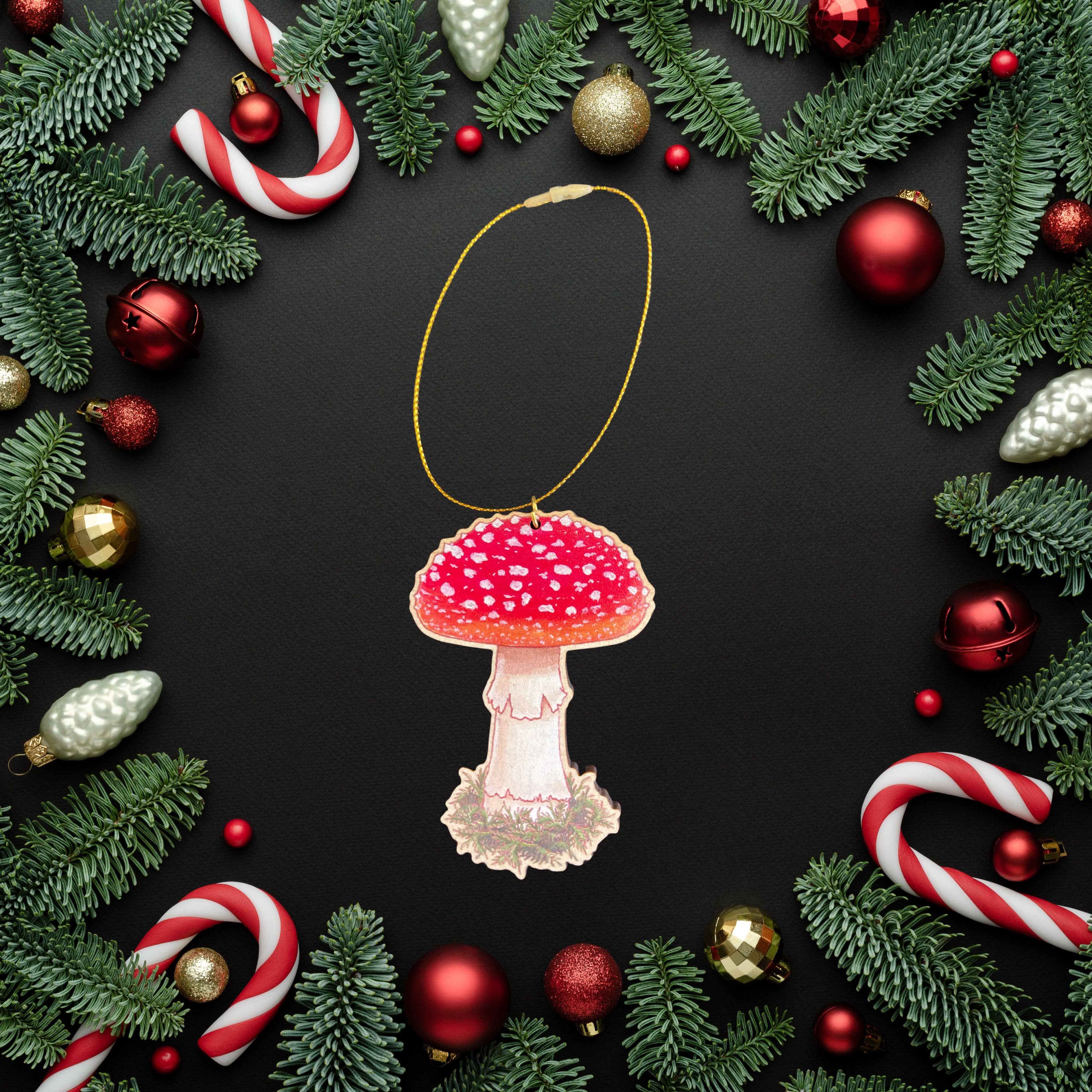 Plant Posse - Wholesale Ornament - Amanita Mushroom Ornament – Sustainable Wood Gift0