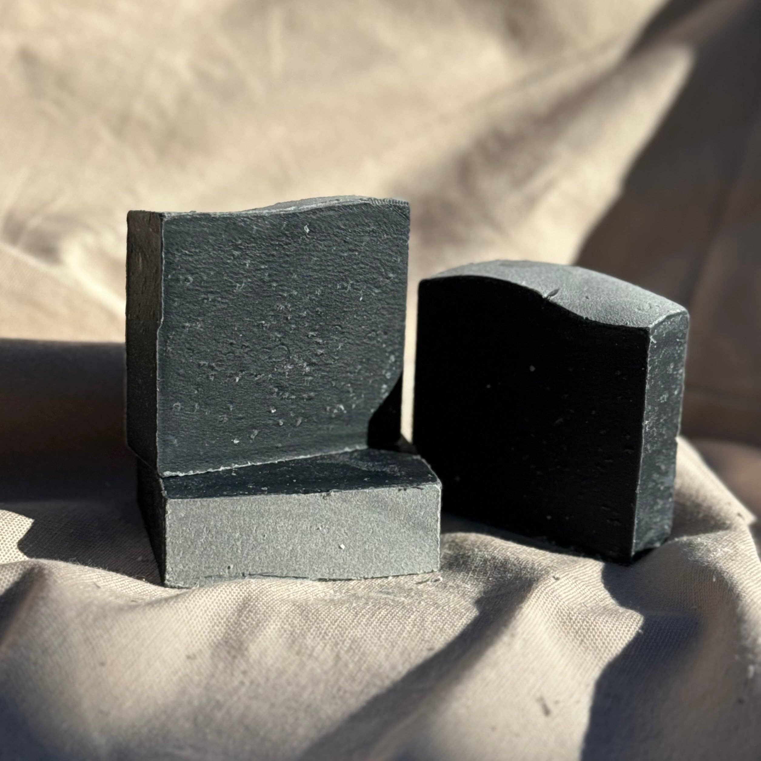 Handmade Soap Club - Wholesale Bar Soap - Detoxifying Charcoal Cleansing Bar2
