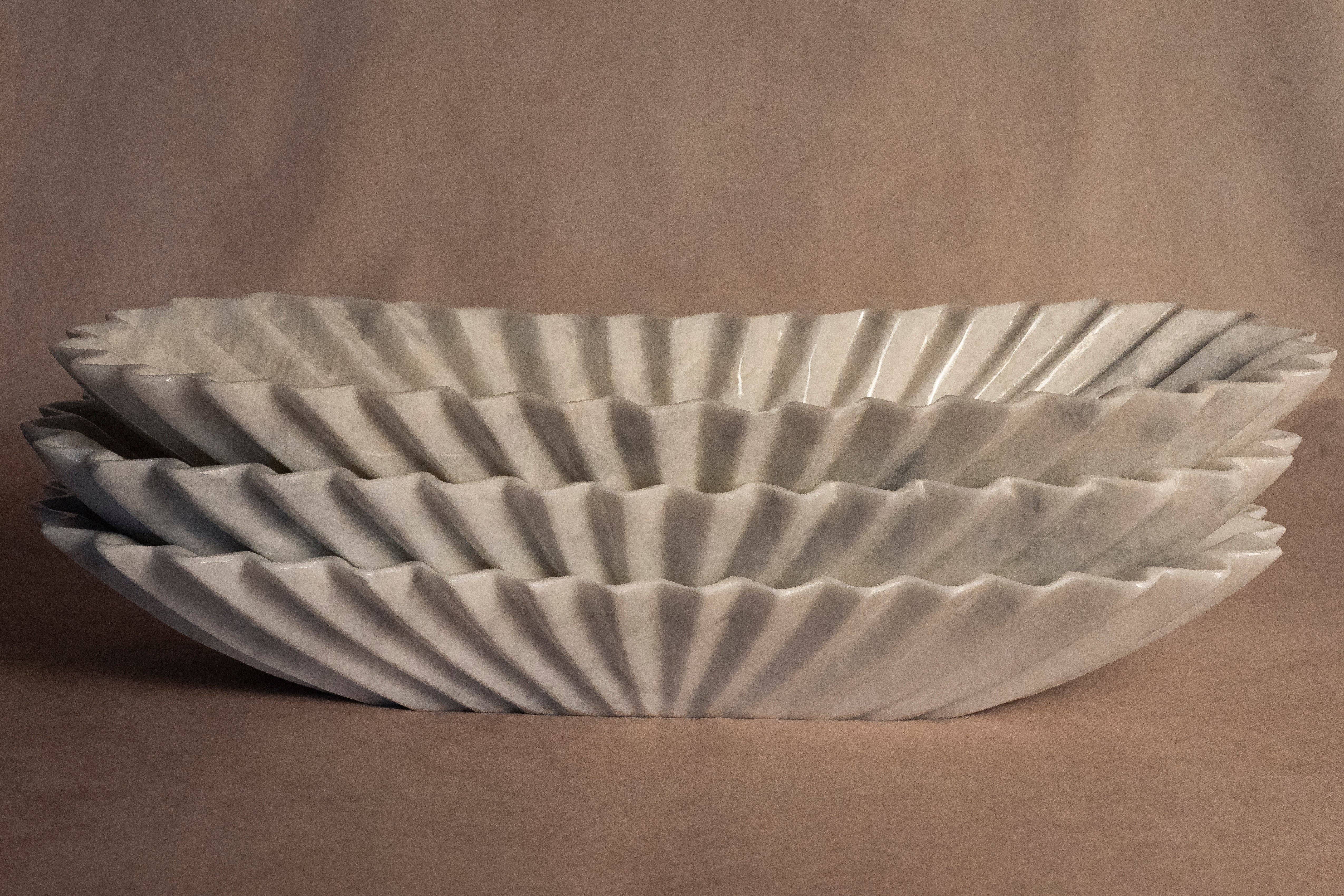 Marigold Market - Wholesale Decorative Plate/Dish/Bowl - Oblong Fluted Marble Bowl - Large3