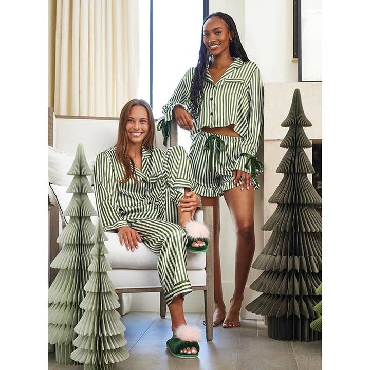 Bella Sleep + Spa - Wholesale Sleepwear Set - Kids - Velvet Two-Piece PJ Set - Green Stripe