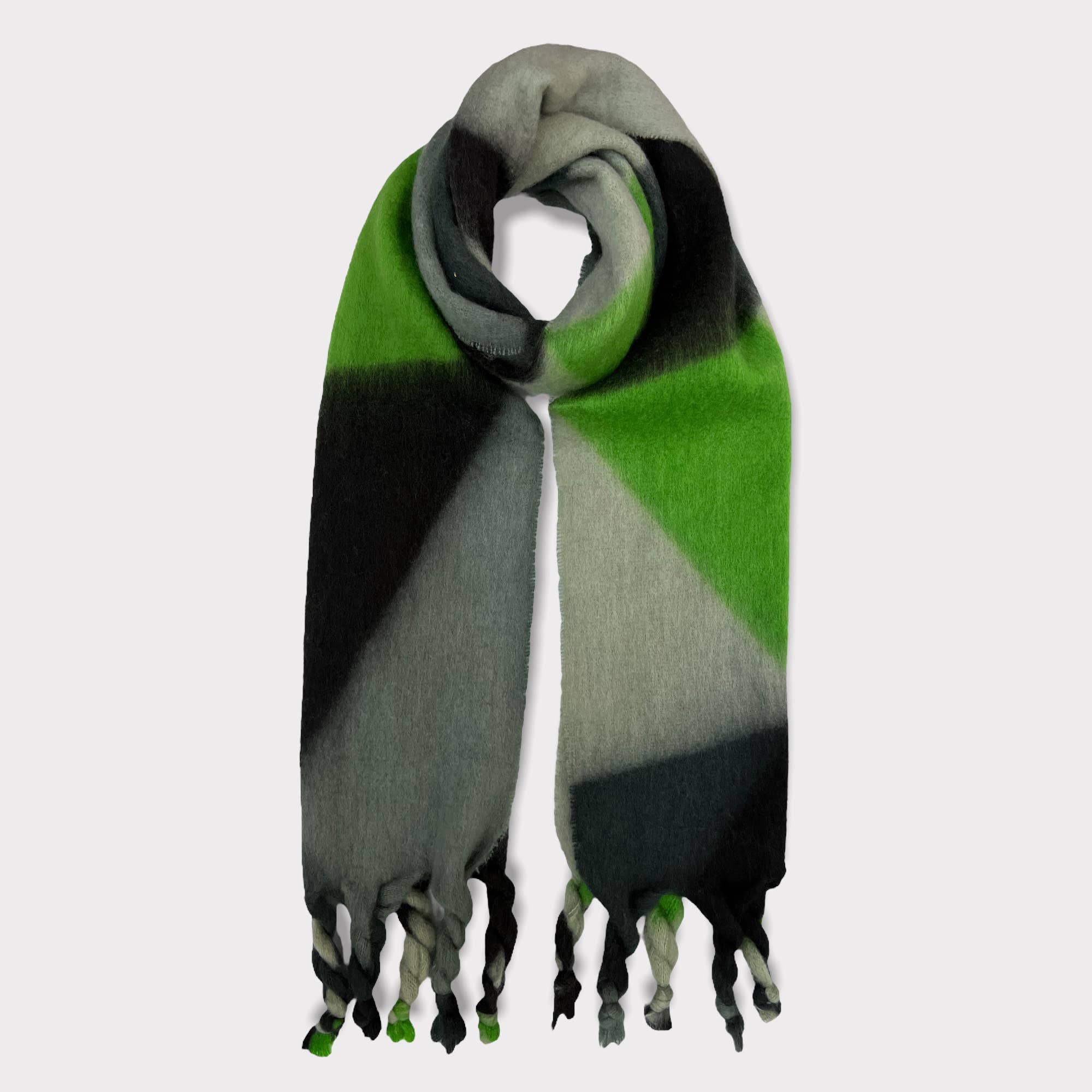 London Scarves - Wholesale Scarf - Women's - Fluffy winter scarf with braided tassels0