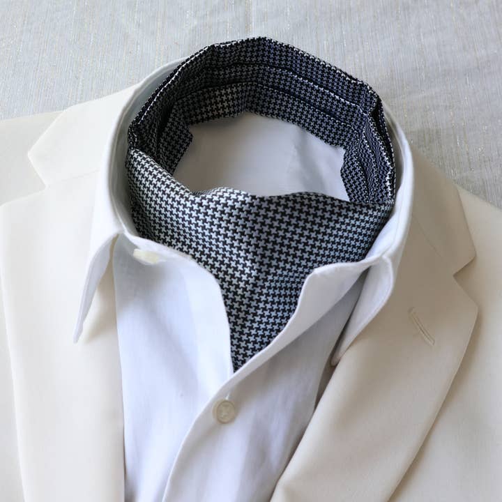 Tie Mood – wholesale Necktie – Men’s – Modern Design Black & White Ascot Tie