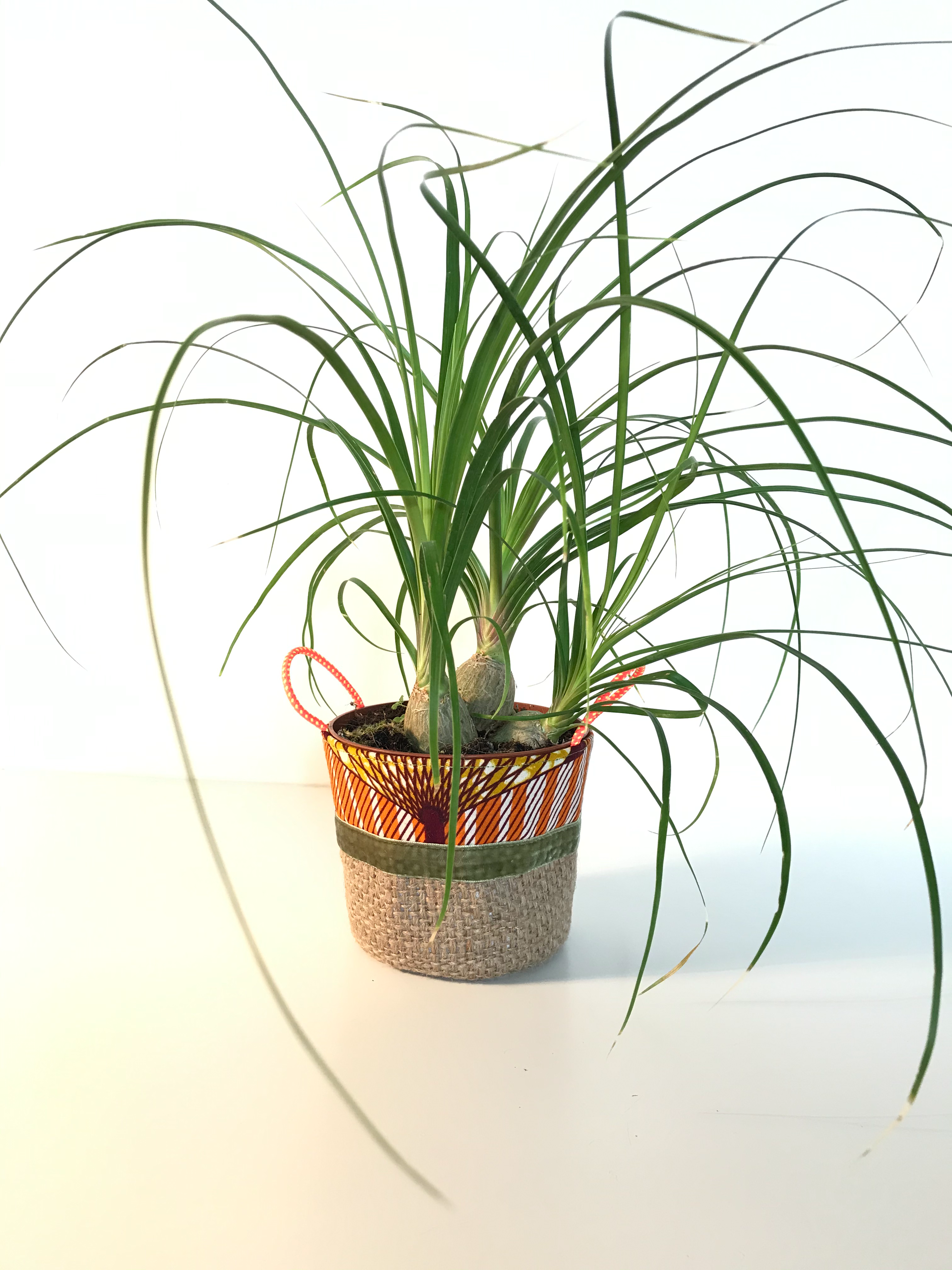 K-chik - Wholesale Plant Pot - Upcycled coffee sack planter - handmade - in Paris3