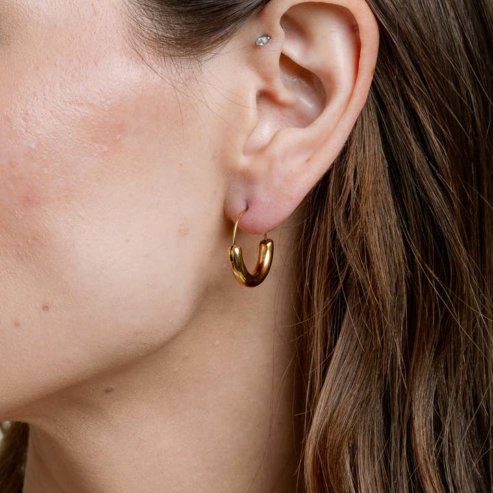 Gold Scarlett Hoop for wholesale on Faire1