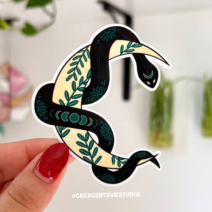 Adhesivo con forma de serpiente bruja y luna creciente
para venta al por mayor de Crescent Sun Studio