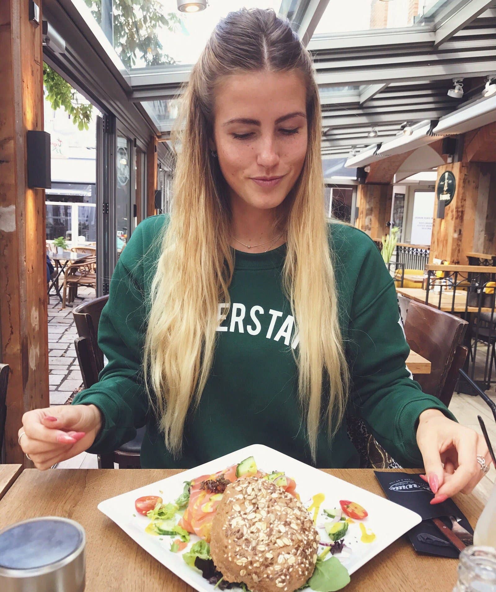 Clene Pack - Wholesale Disposable Plate - Bagasse Square Plates 8" Compostable Heavy-duty 500 Pack3