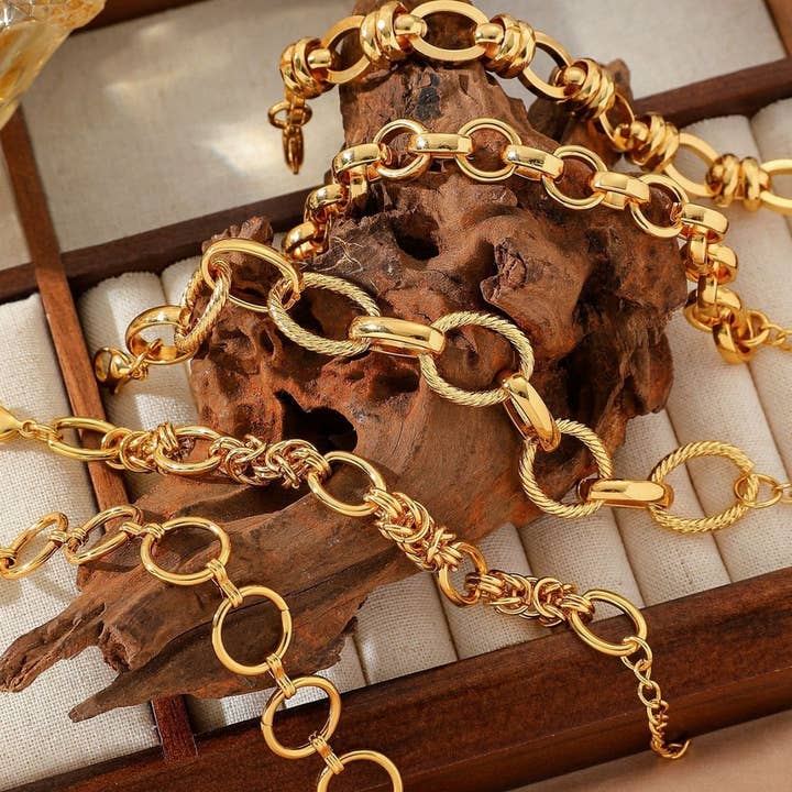 VERSATILE 18K GOLD TITANIUM STEEL BRACELET_CWMM3719 for wholesale by ACCITY