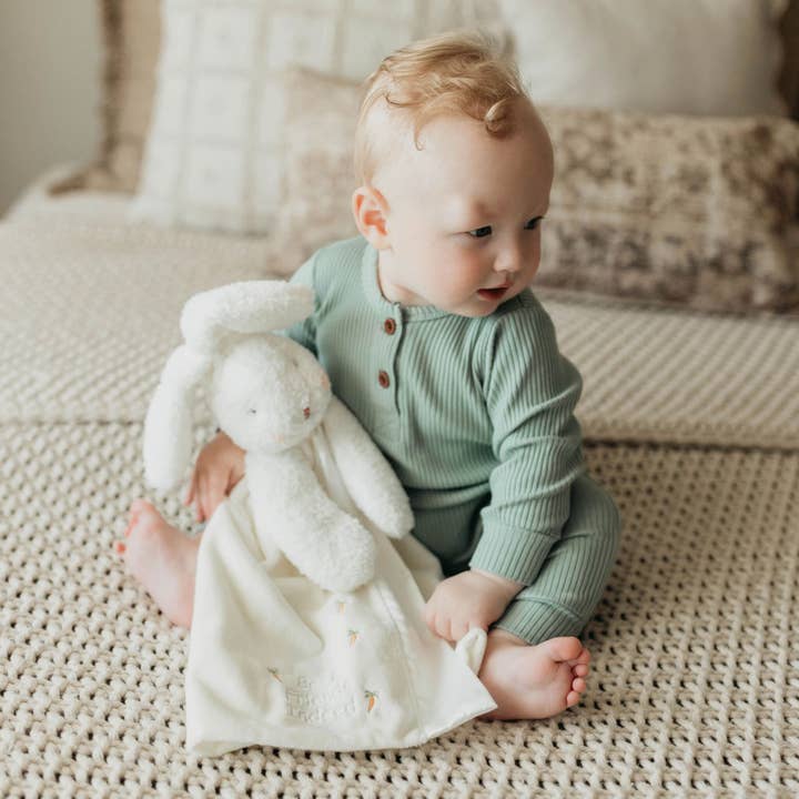 Bunnies By the Bay - Wholesale Security/Cuddle Blanket - Baby - Bun Bun Buddy Blanket1
