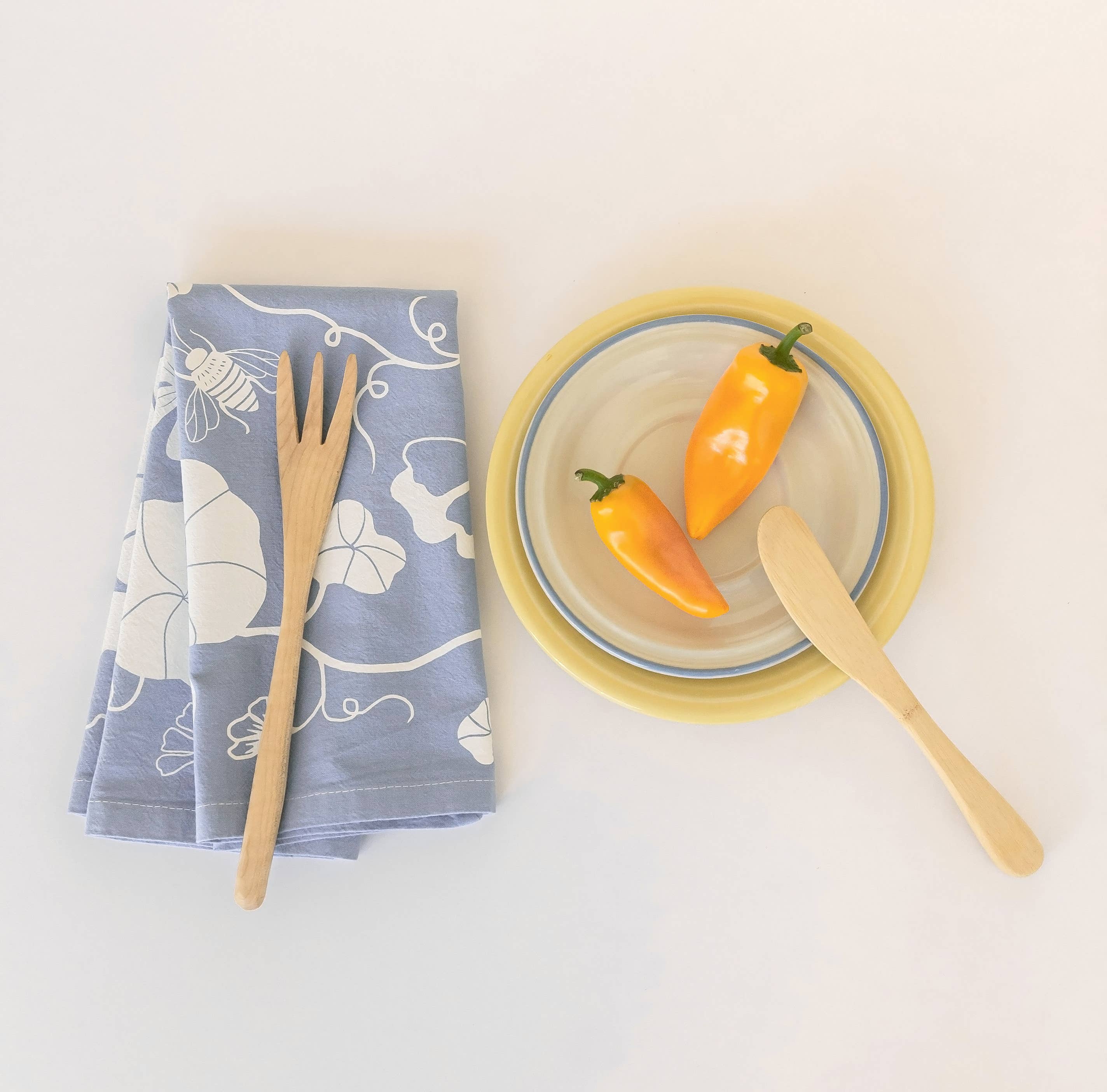 Elana Gabrielle - Wholesale Tea Towel - Nasturtiums Cotton Tea Towel - Nature-Inspired Kitchen Towel4