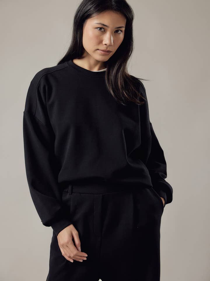 OWN OFF WITH NATURE - Wholesale Sweatshirt - Women's - Loose Fit Crew Neck Sweatshirt in Interlock2