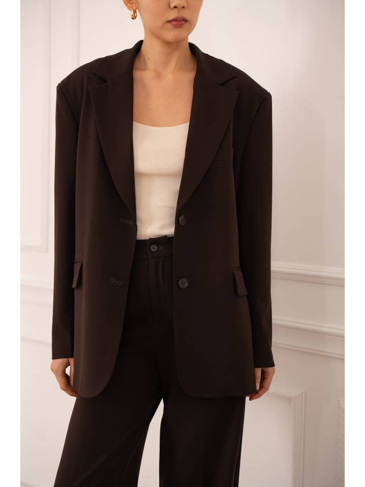 Attentif Paris – Engroshandel Blazer - Dame – Oversized dobbeltradet jakke med åbning bagpå43