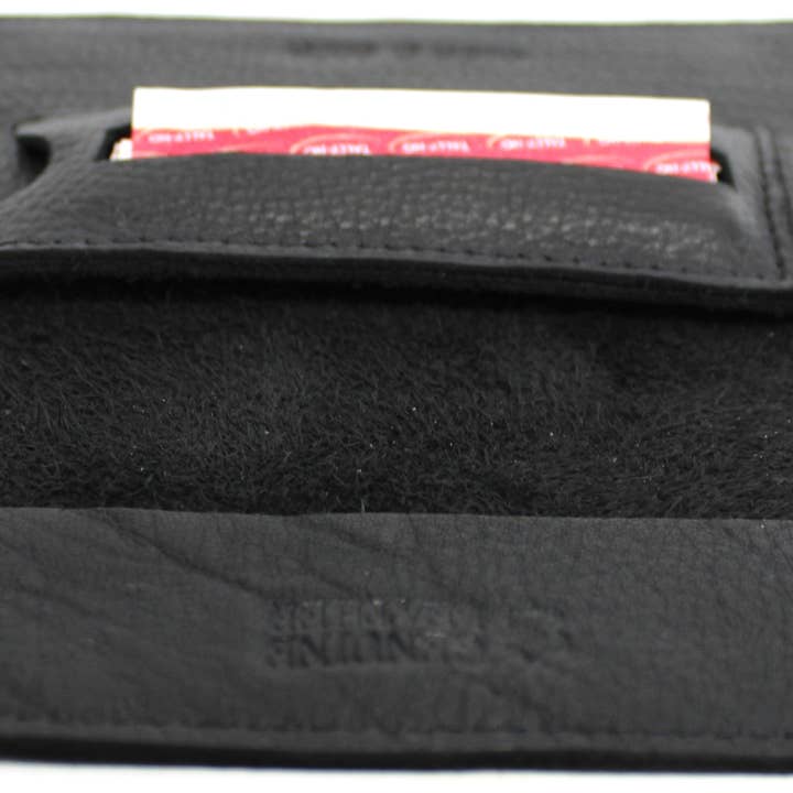 hide & chic - Wholesale Pouch – Women’s - Quality Full Grain Cow Hide Leather Tobacco Pouch. Black. Style: 11045. 50 gram.13