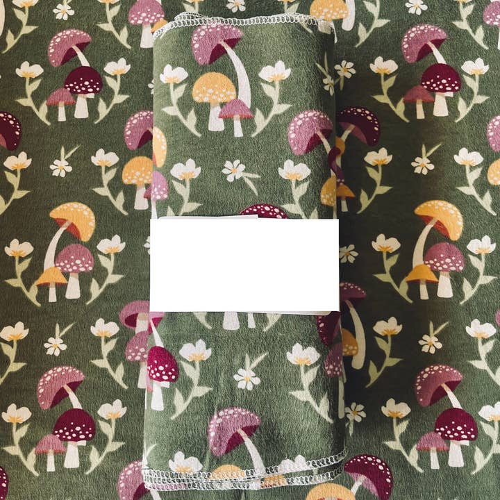 Wild Harvest Co. - Wholesale Paper Towels - Washable Paper Towel- 16 Towels Per Set