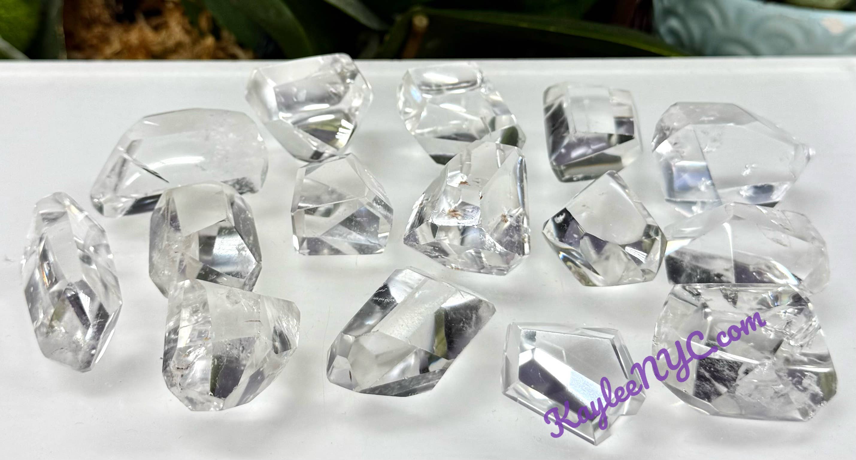 KayleeNYC - Wholesale Spiritual Stone/Crystal - 1 lb Natural Clear Quartz Freeform Crystals Polished Healing3