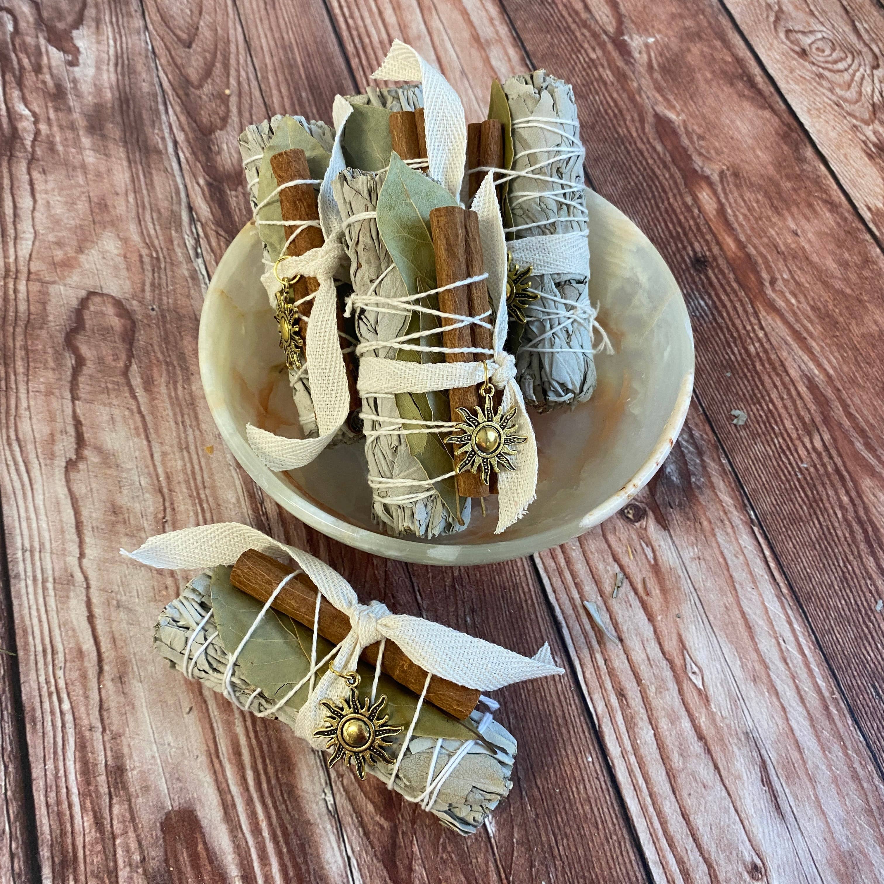 Oakwind Hollow - Wholesale Sage Bundle - White Sage Cinnamon Smudge Bundle3