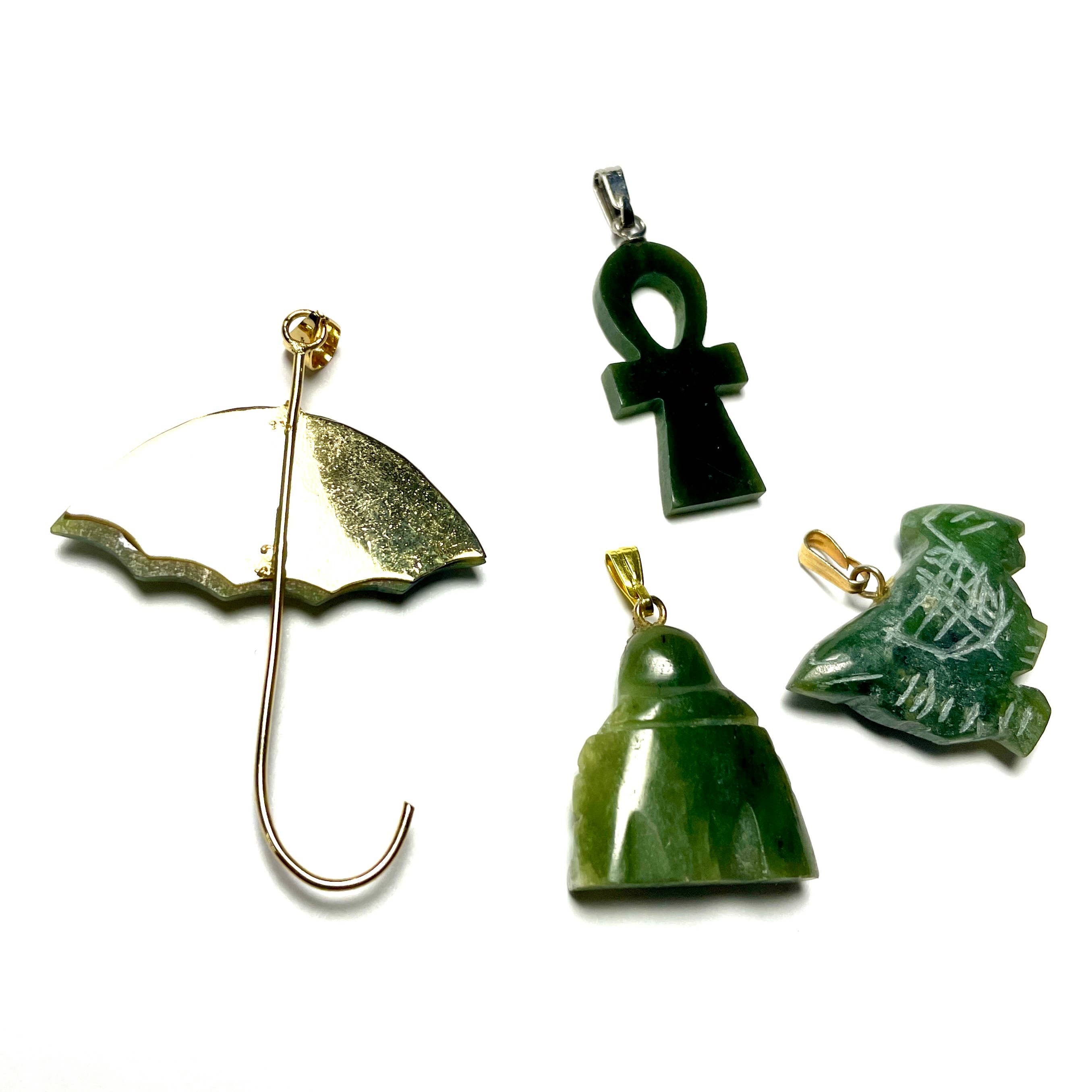 Whitestone Jewelry Co. - Wholesale Individual Charm/Pendant - Vintage 1970s Green Jade Lucky Charm Pendant Set1