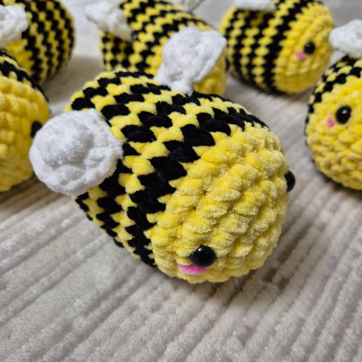 despinacrafting - Vendita all'ingrosso Peluche - Bambini e neonati - Ape giocattolo farcita all'uncinetto