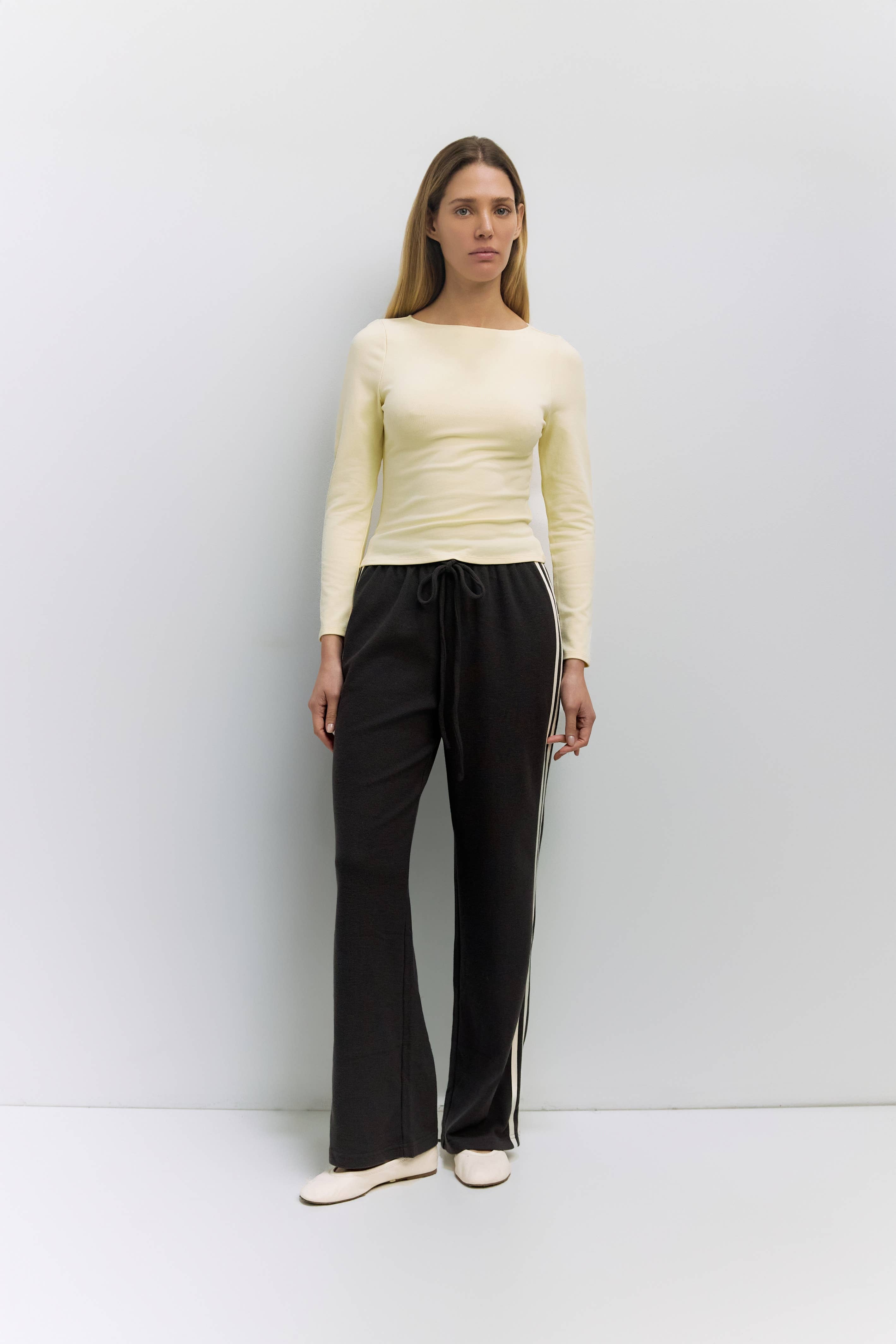 MOD REF - Wholesale Pants - Women's - The Enzo Pants | Women's Wide-Leg Thermal Sport Pants9