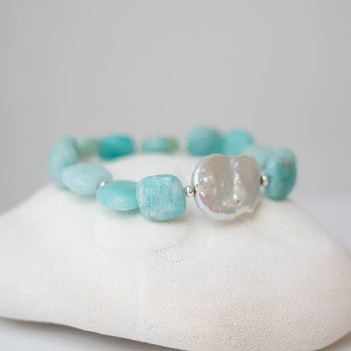 "Mira" Stretch Bracelet with Amazonite and Pearl for wholesale by Devi & Co
